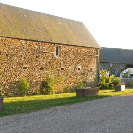 Gasthaus La Ferme Des Epis Ouffieres Exterior foto